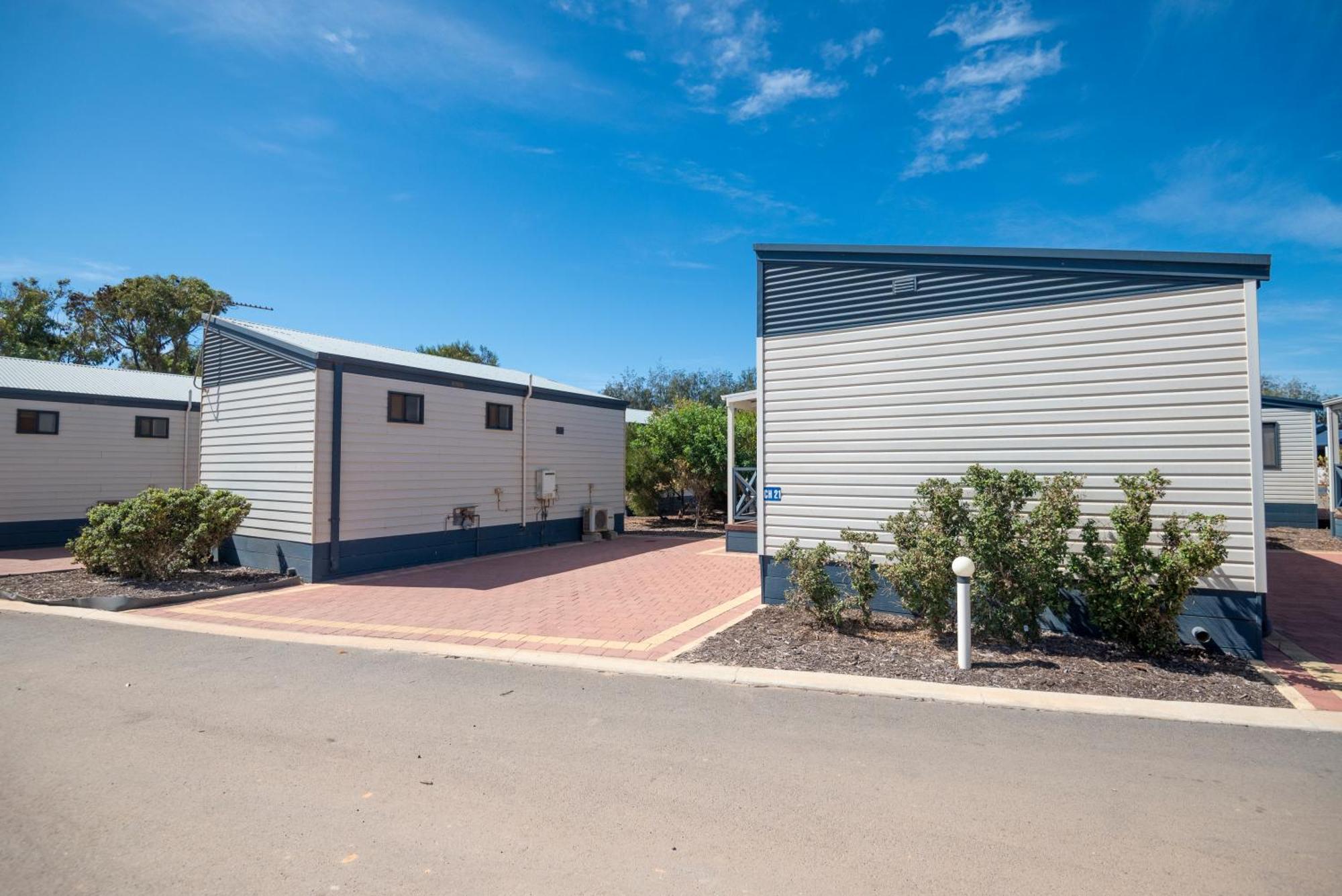 Jurien Bay Tourist Park Hotel Bagian luar foto