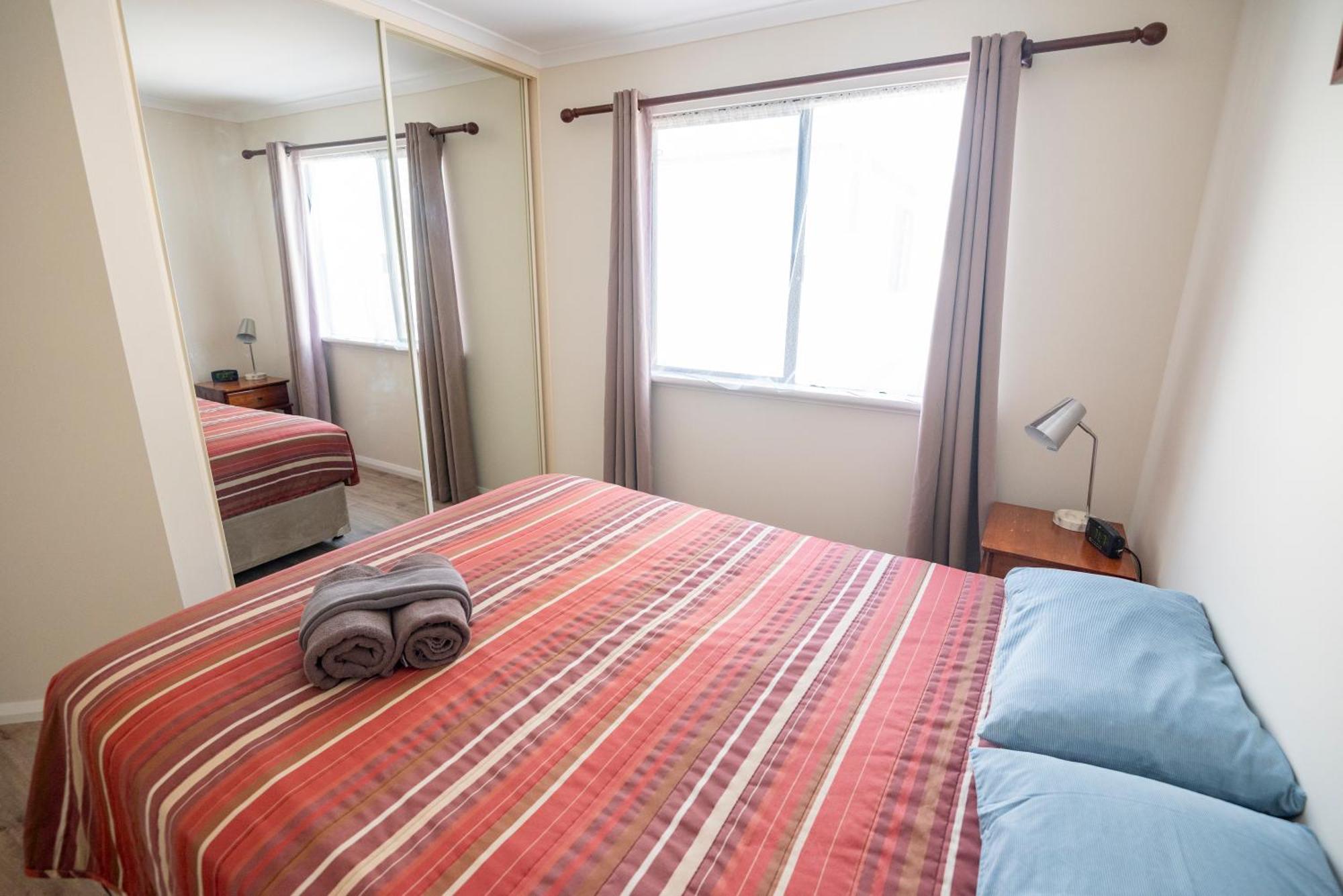 Jurien Bay Tourist Park Hotel Bagian luar foto