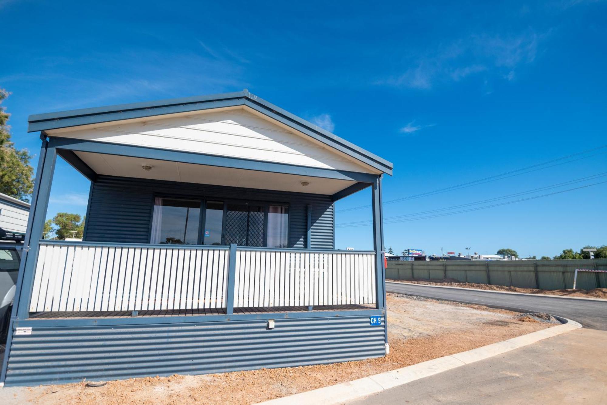 Jurien Bay Tourist Park Hotel Bagian luar foto