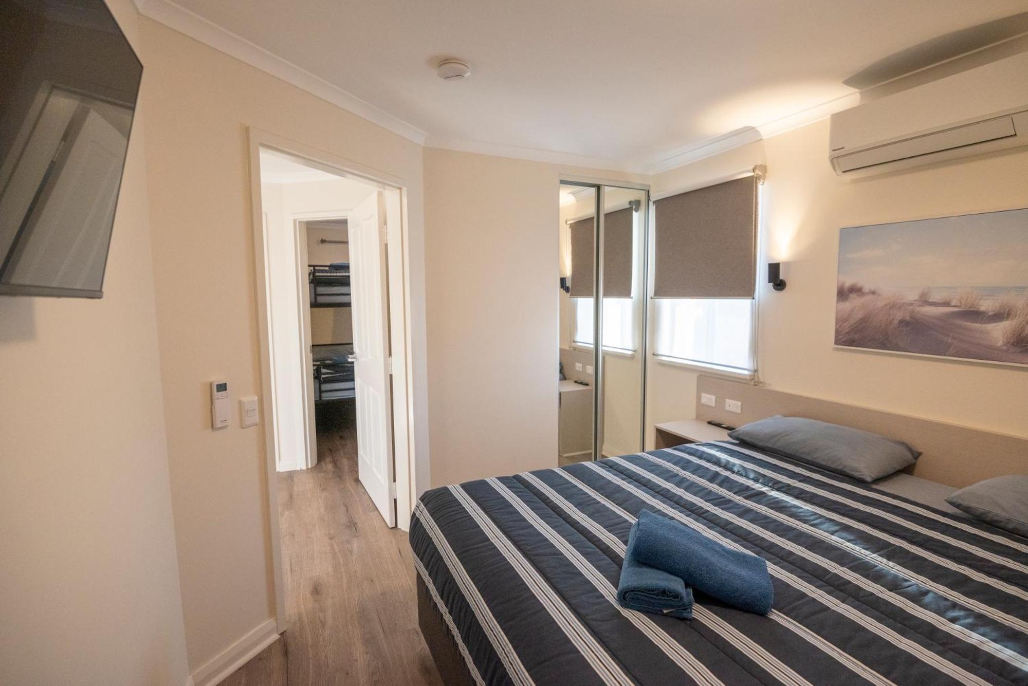 Jurien Bay Tourist Park Hotel Bagian luar foto