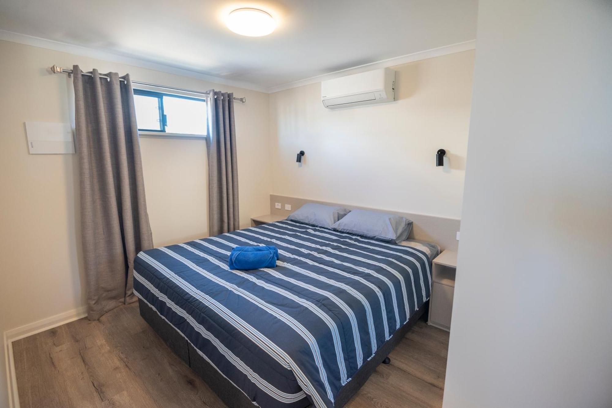 Jurien Bay Tourist Park Hotel Bagian luar foto