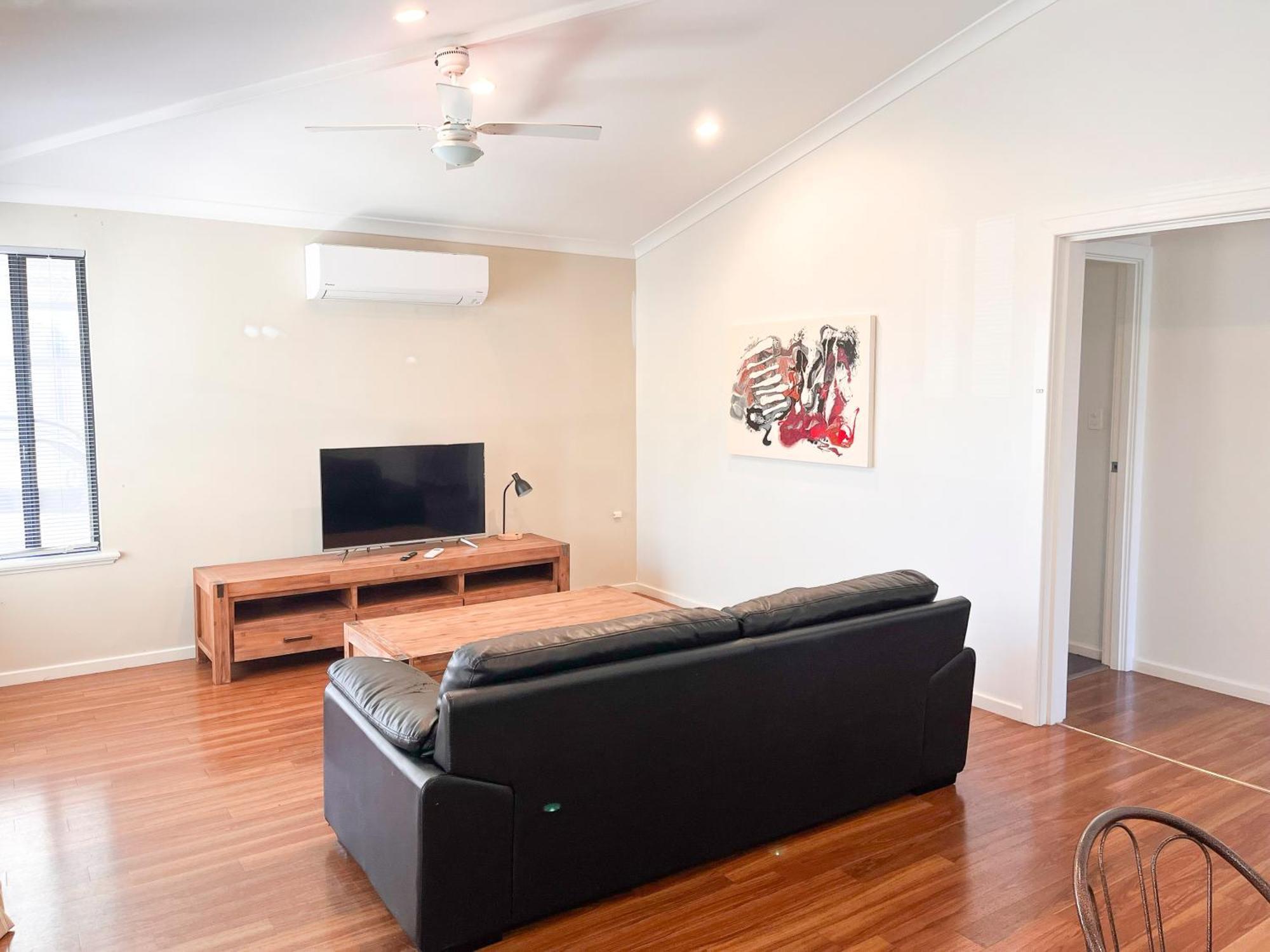 Jurien Bay Tourist Park Hotel Bagian luar foto