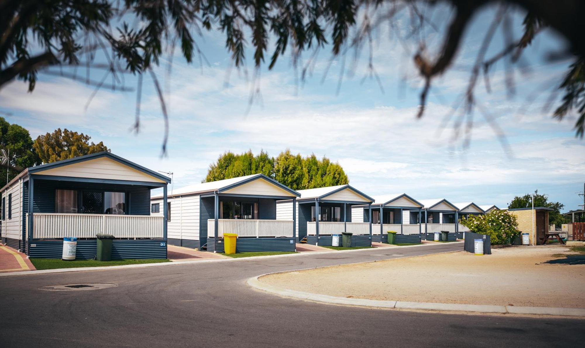 Jurien Bay Tourist Park Hotel Bagian luar foto